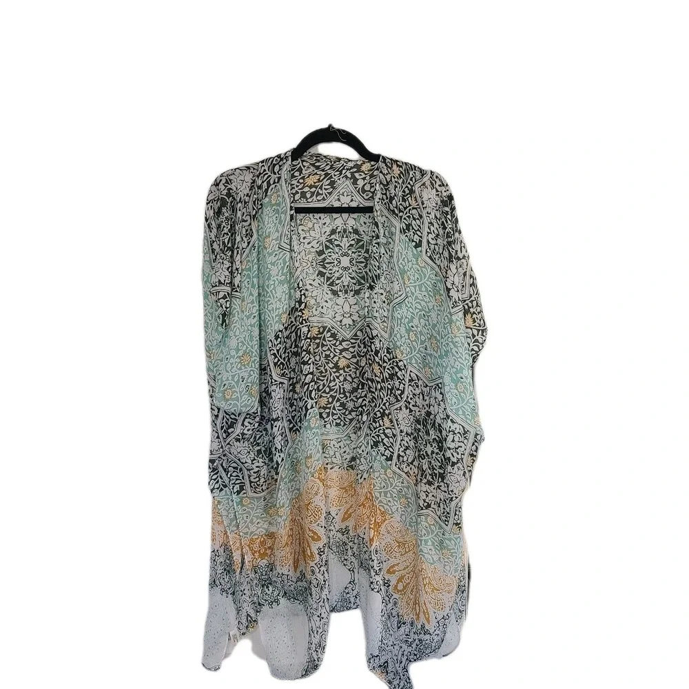 Skyline Women's Colorful‎ Floral Wrap Shaw One Size
